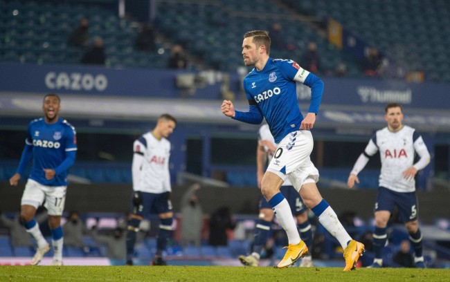 噪音诱导巡 噪音诱导巡